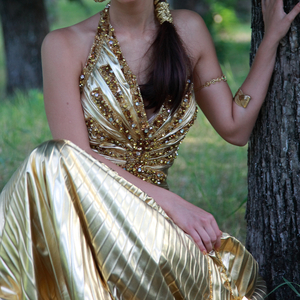 шикарное вечернее золотое платье