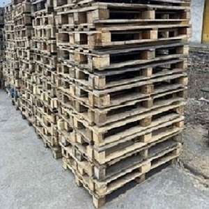 Постачання вживаних піддонів і палет Дніпро.