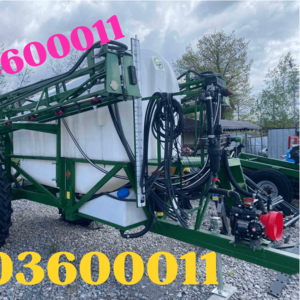 Причіпний обприскувач Spray Expert 3000 для стабільної роботи в полі