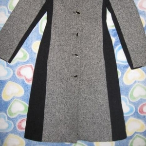 Продам шерстяное пальто S(42)