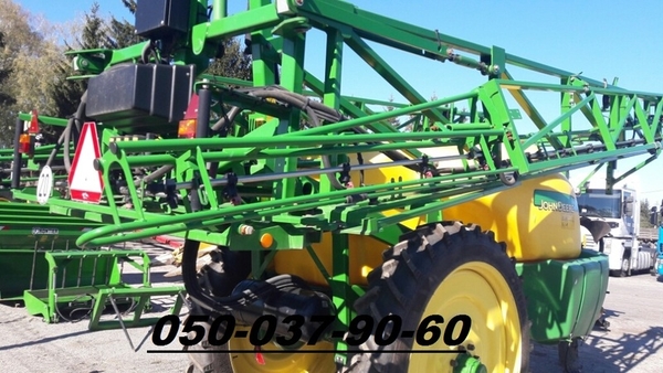 Прицепной опрыскиватель John Deere 732(Новый 2013г) Бак: полиэтиленовы 3