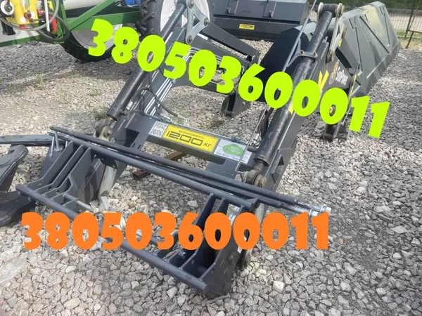 Фронтальний навантажувач SunPower MAX для роботи з вантажем вагою до 1