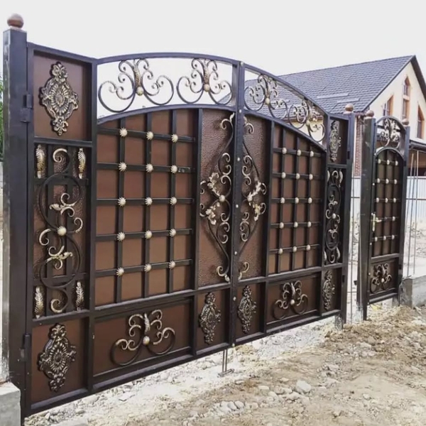 Металлические ворота в Кривом Роге 4