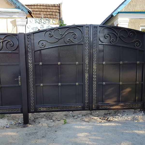 Металлические ворота в Кривом Роге 6