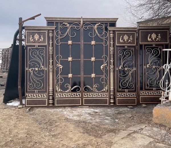 Металлические ворота в Кривом Роге 2
