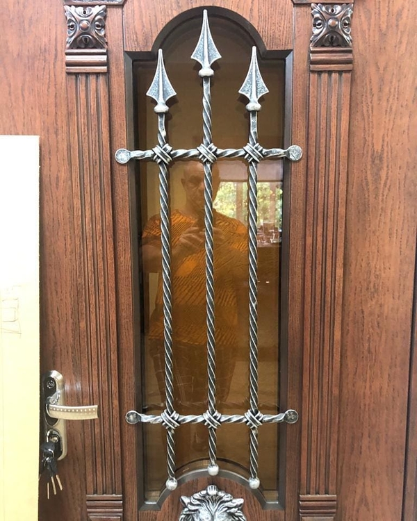 Решетки на окна и двери изготовить Кривой Рог