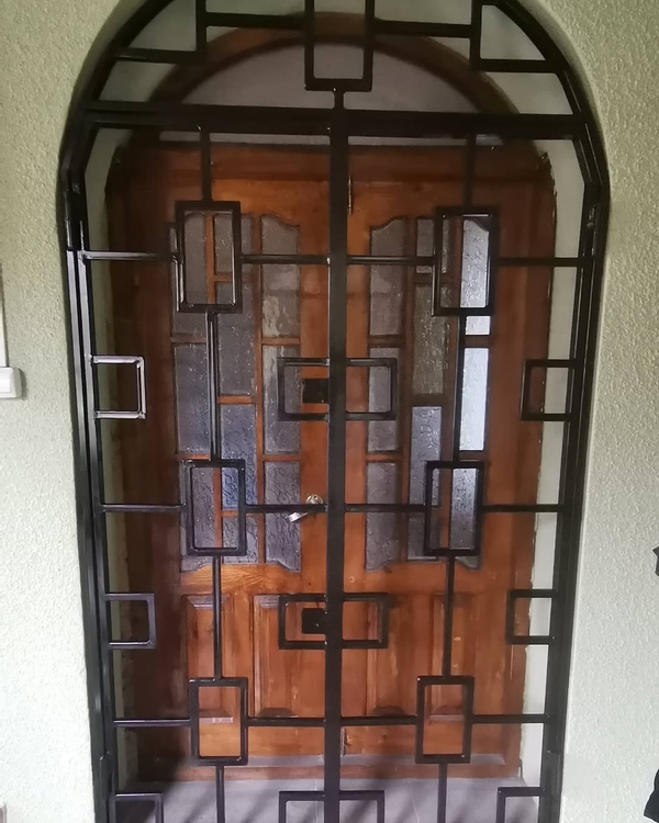 Решетки на окна и двери изготовить Кривой Рог 5