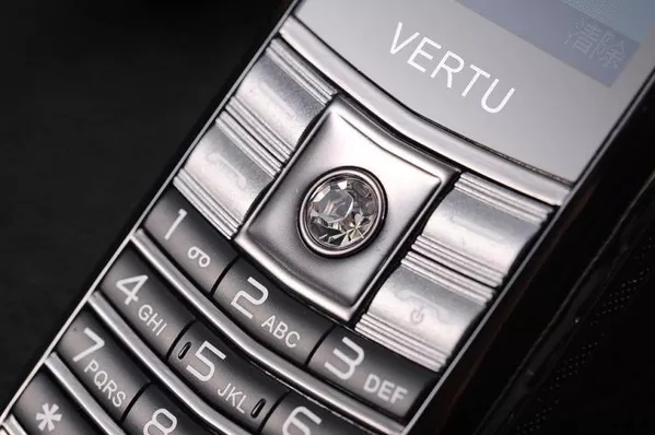 Имиджевый телефон Admet Vertu V8 3sim 3