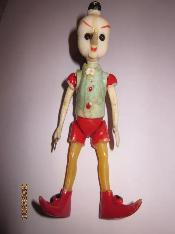 Продам  куклу Буратино (колкий пластик СССР) 2